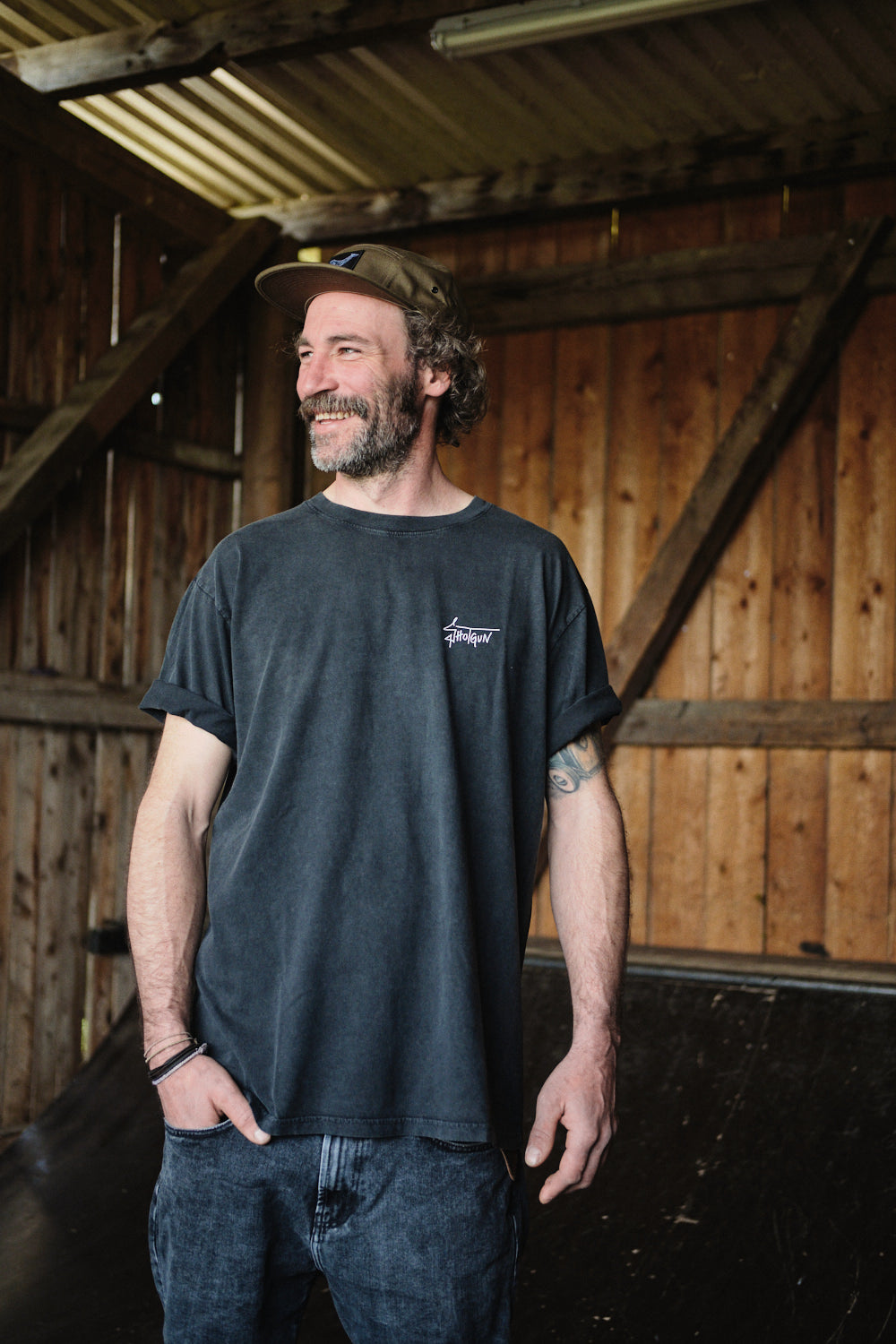 Shotgun Loose T-Shirt | Peculiar