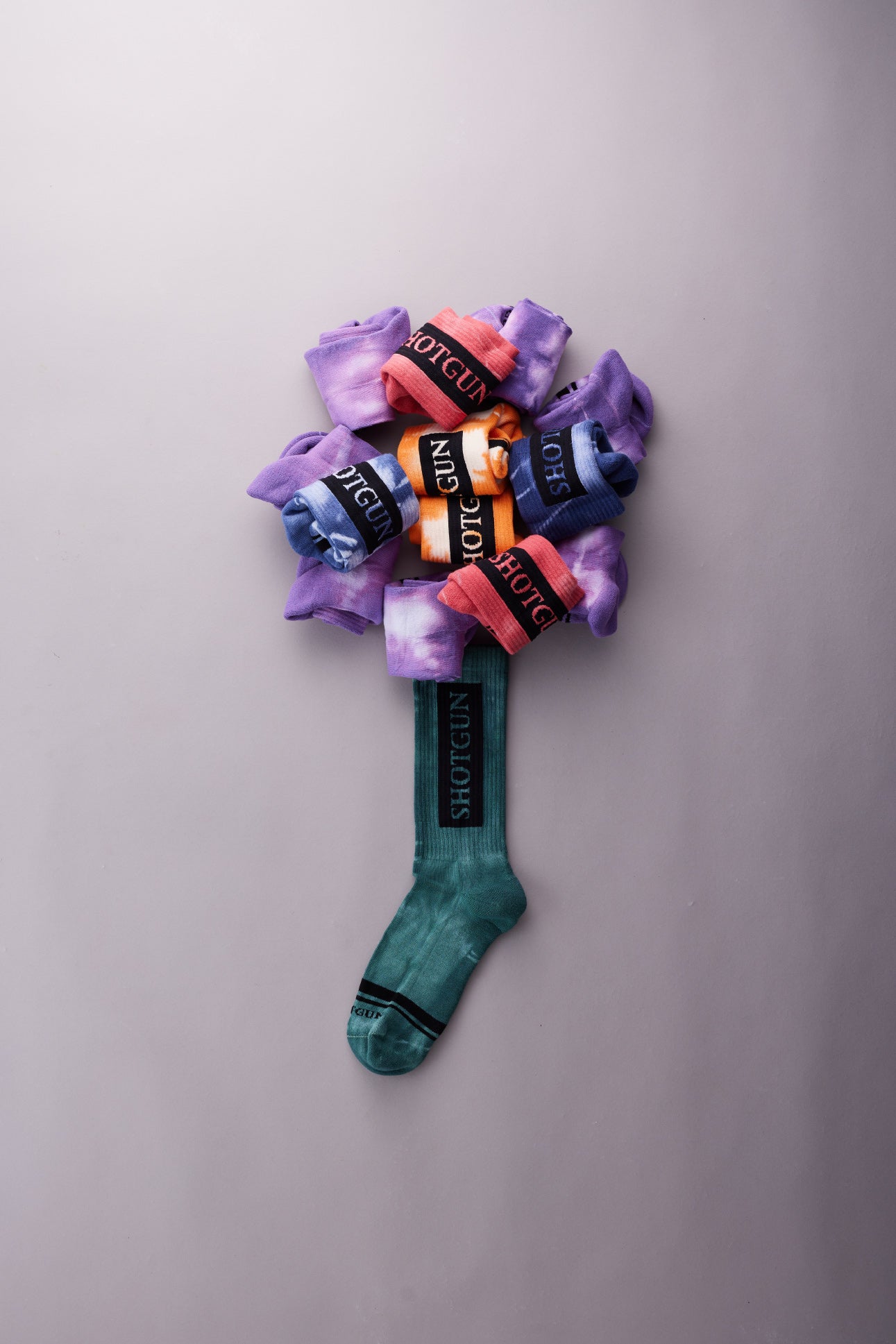 Shotgun Batik Socken | Block Logo