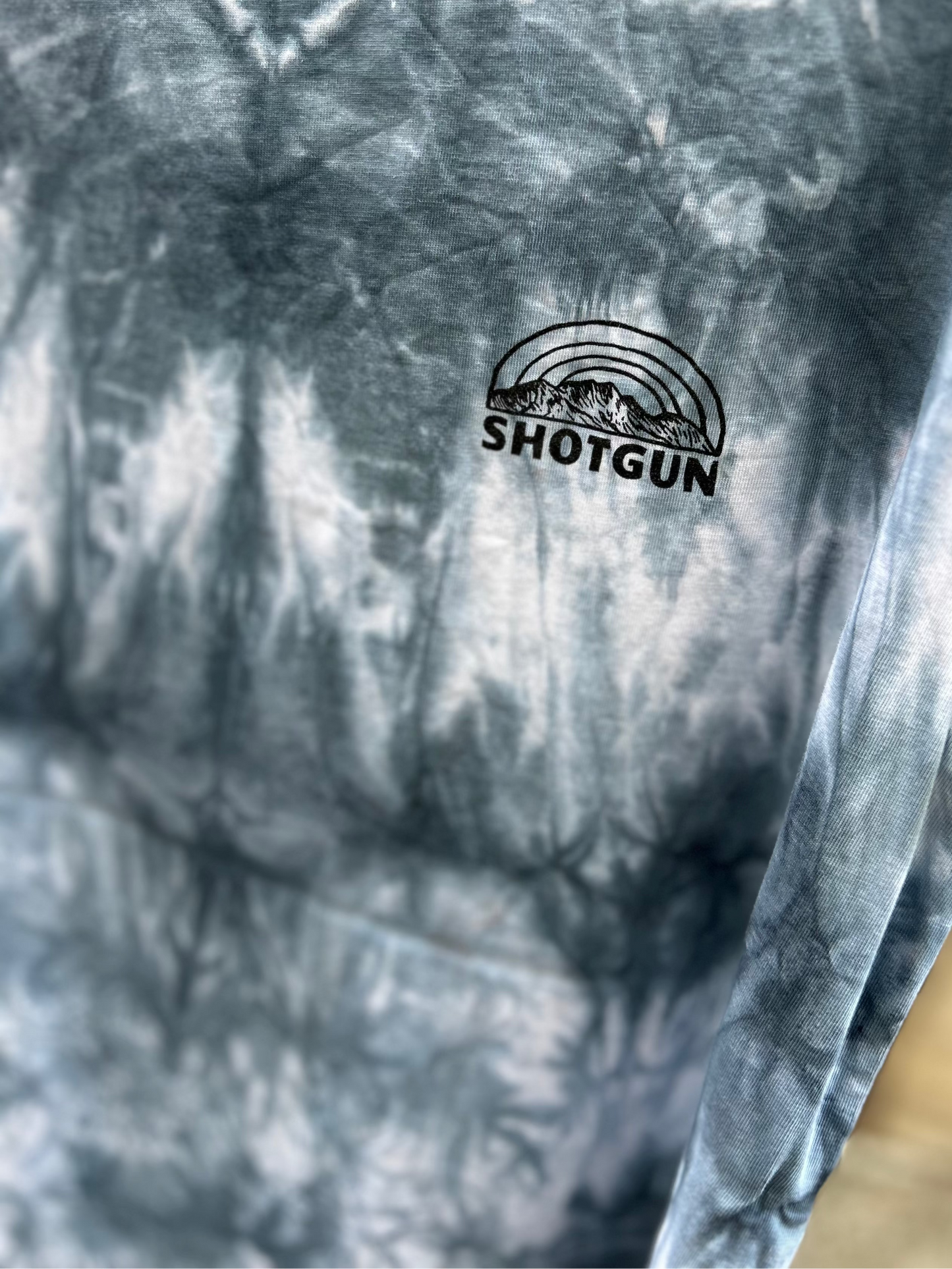 Shotgun Batik T-Shirt | Rainbow MTN