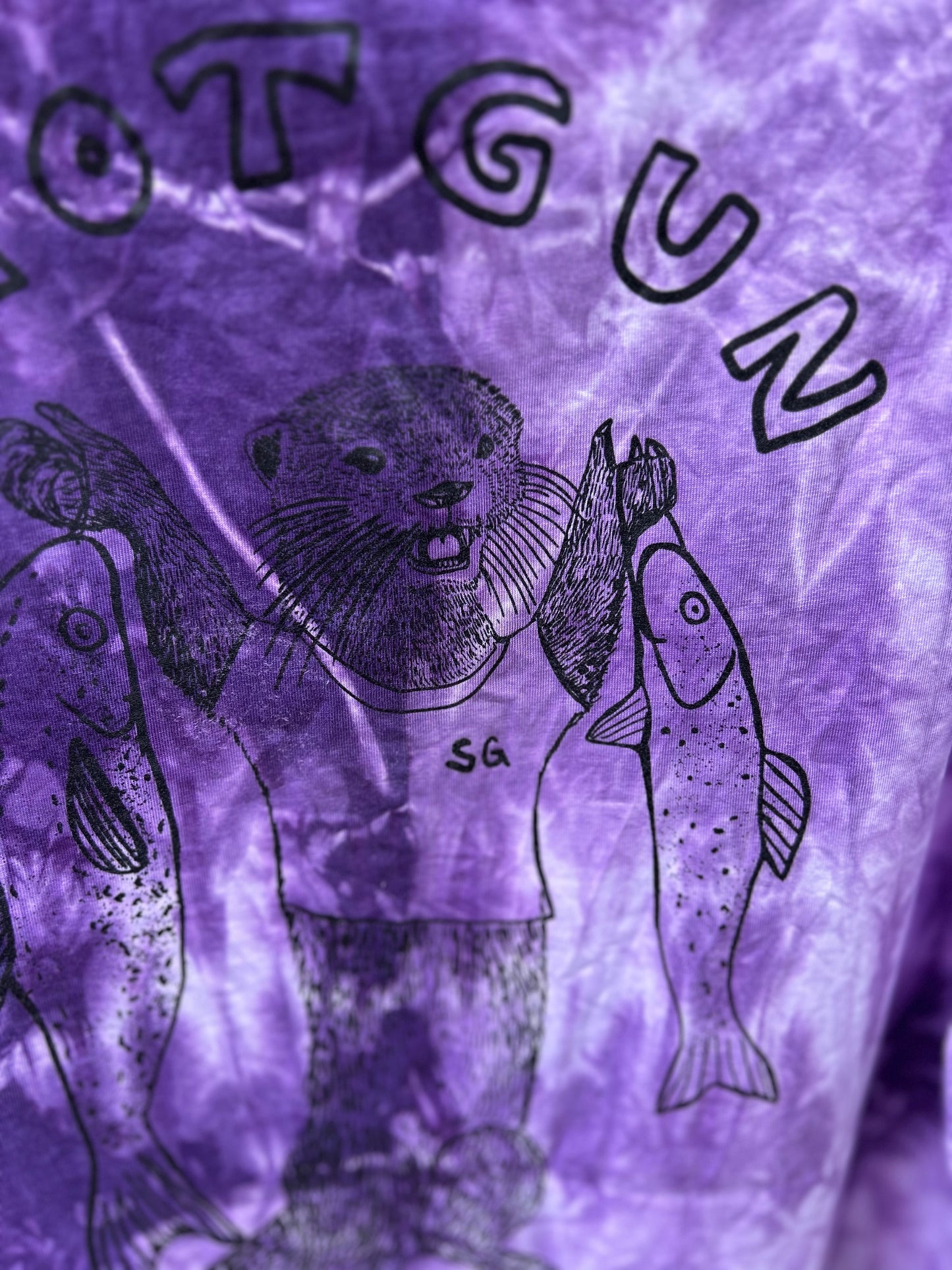 Shotgun Batik T-Shirt | Harry Otter