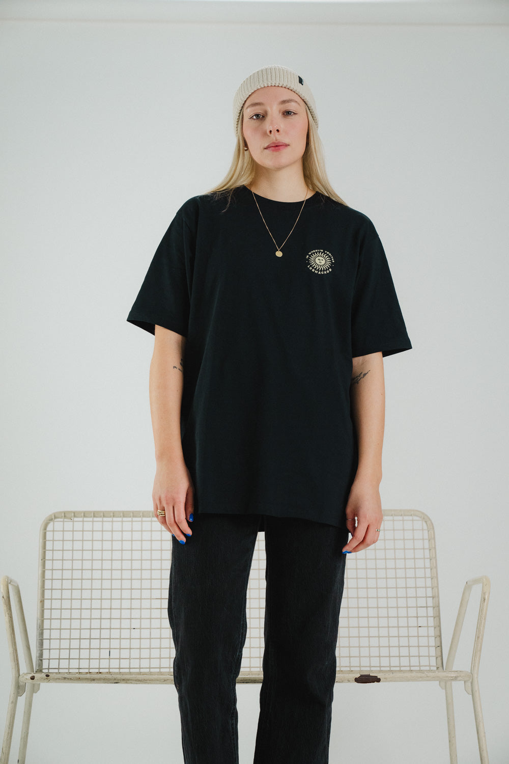 Loshackos Loose T-Shirt Unisex | Veritas