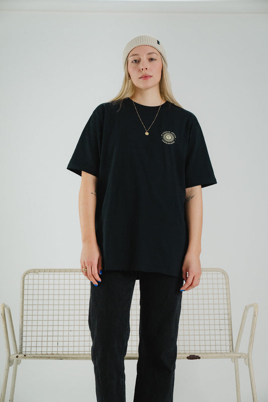 Loshackos Loose T-Shirt Unisex | Veritas