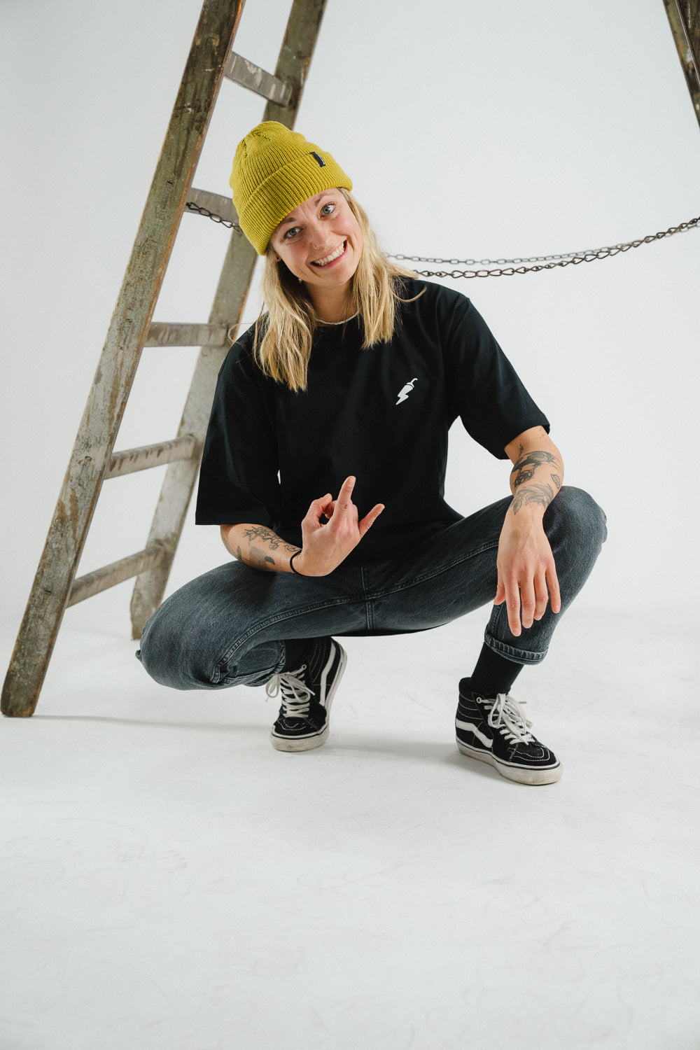 Loshackos Loose T-Shirt Unisex | Huck & Pray