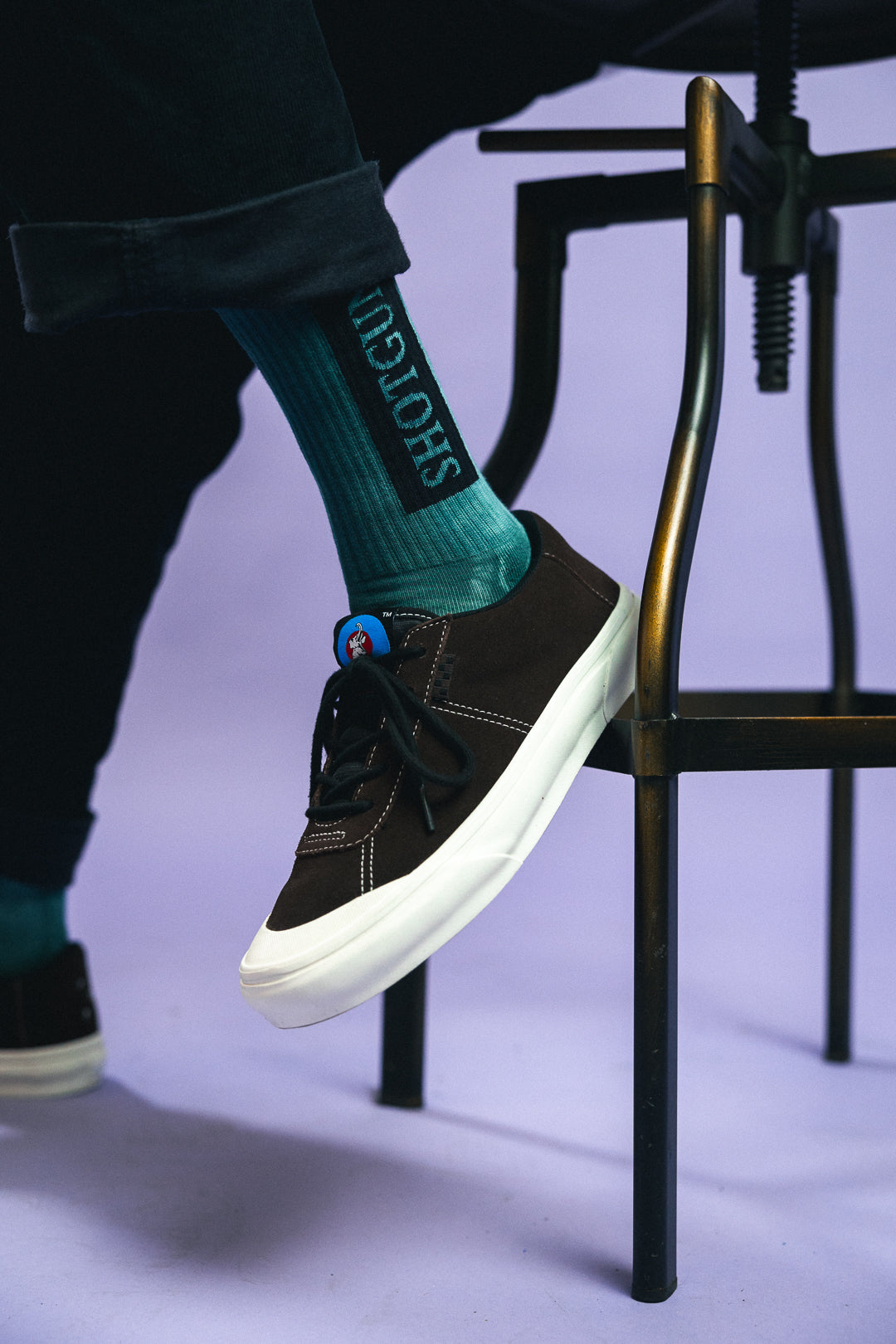 Shotgun Batik Socken | Block Logo