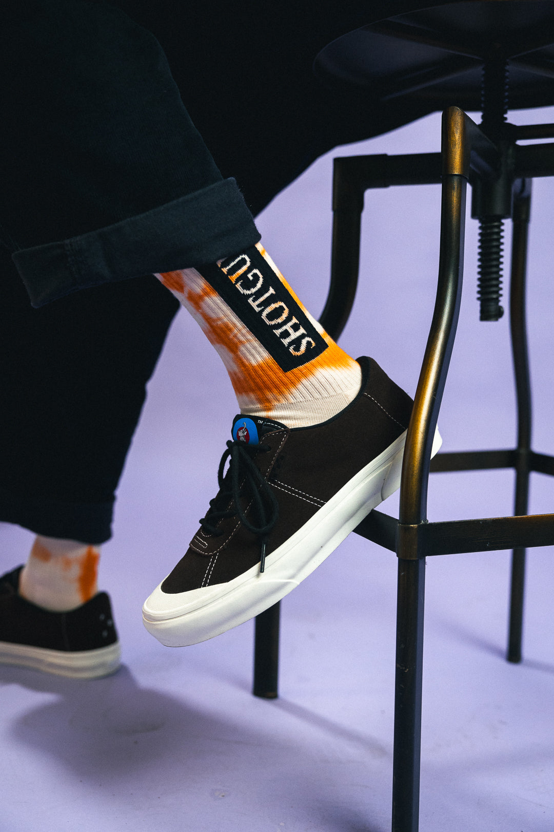 Shotgun Batik Socken | Block Logo