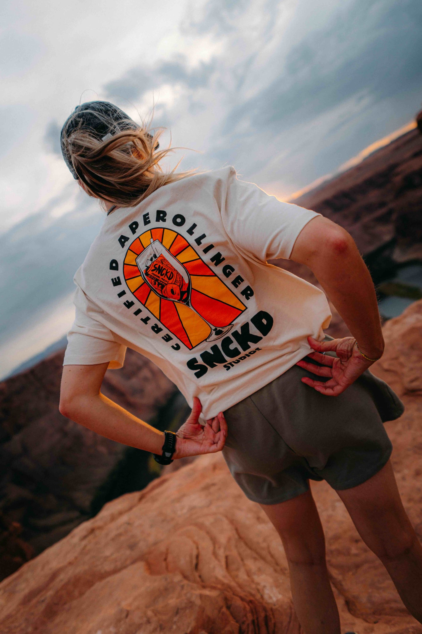 Shotgun Loose T-Shirt | whales