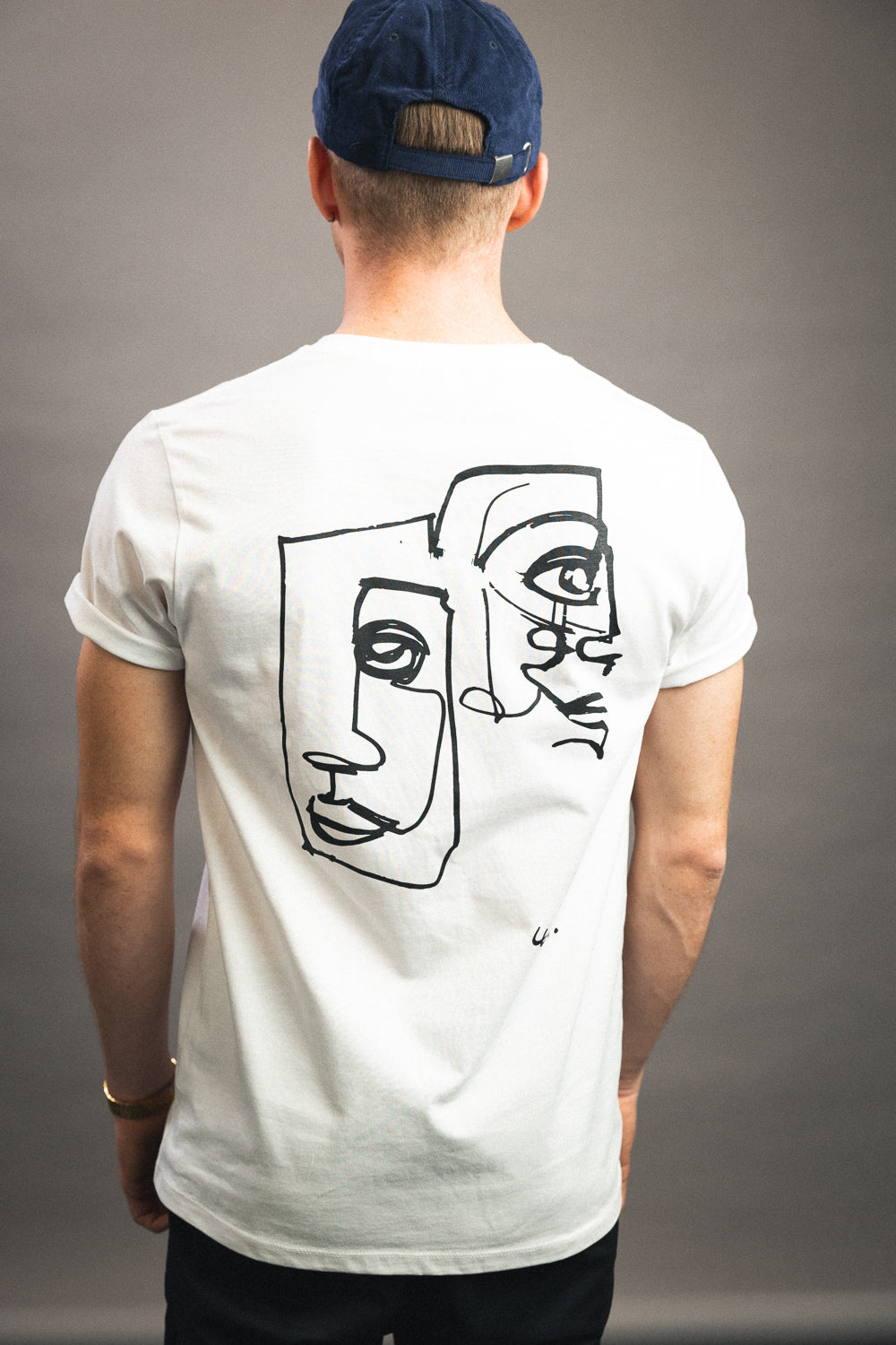 Shotgun T-Shirt | Look I Look