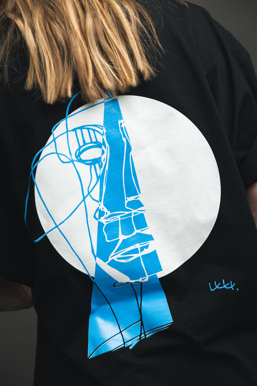 Shotgun Loose T-Shirt Unisex | Osaka Sun