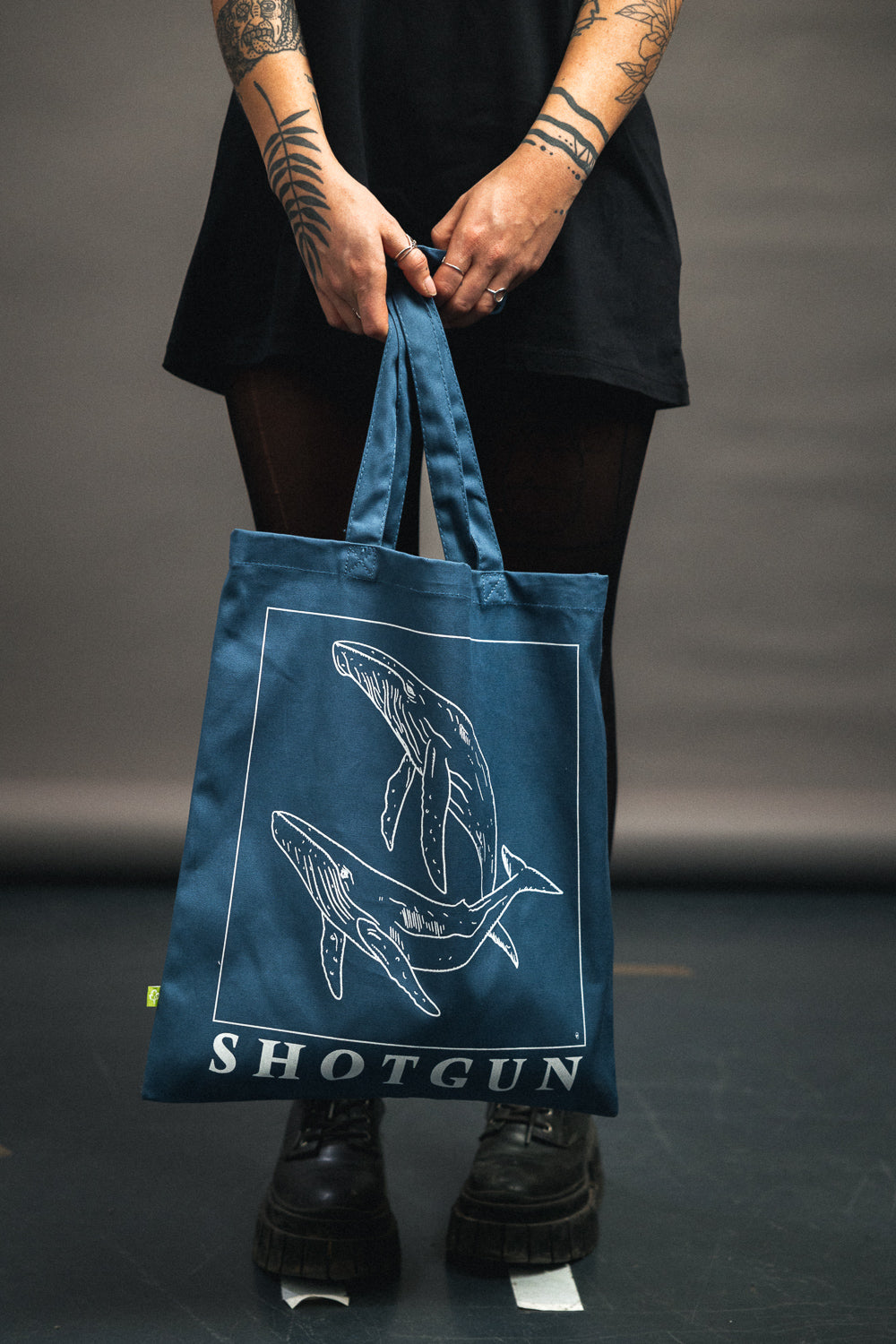 Shotgun Bag | whales