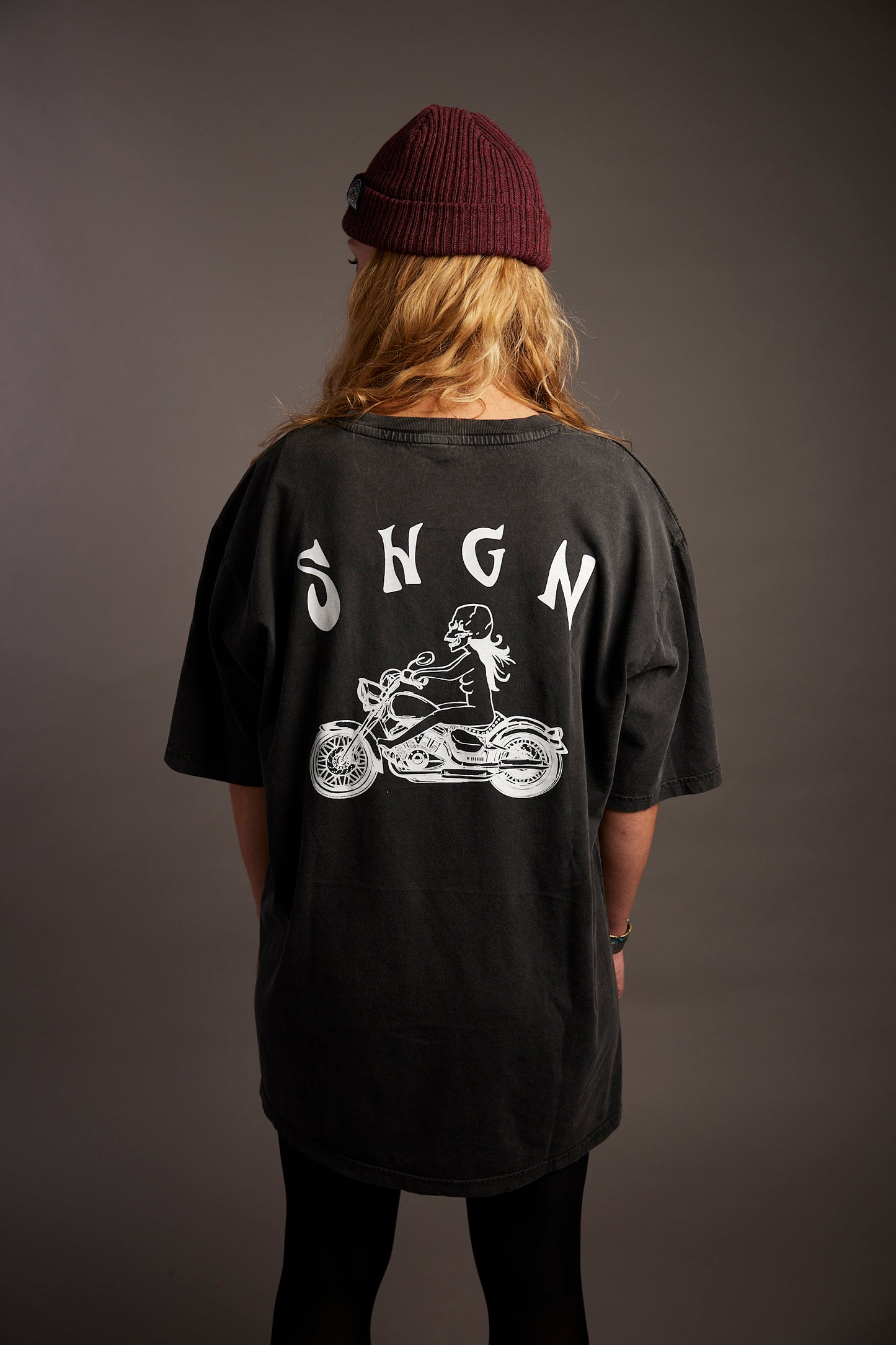 Shotgun Loose T-Shirt Unisex | Chopper Babe