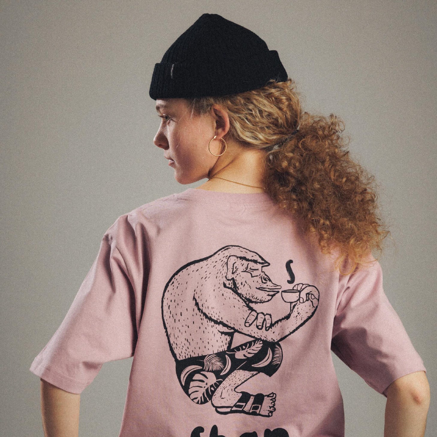 SHAKE HANDS SUPPLY | KORBISQUAD | SHOTGUN | LOSHACKOS